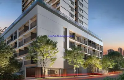 Apartamento 144m², 04 dormitórios (sendo 3 suites), 04 banheiros e 02 vagas na garagem.  condomínio com segurança, portaria, piscina infantil