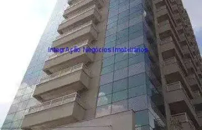 Condomínio com recepção e segurança.  excelente localização, á 6 minutos andando para a estação do metrô marechal deodoro; entre as ruas camaragibe,