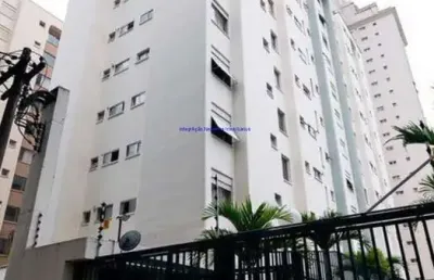 Condomínio com recepção e segurança.  excelente localização; entre as ruas tabapuã, pedroso alvarenga e  pais de araújo; proxímo da estação do metrô
