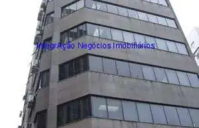 Conjunto comercial 160m², 06 banheiros e 06 vagas de garagem.  condomínio com recepção, segurança e elevadores.  excelente localização