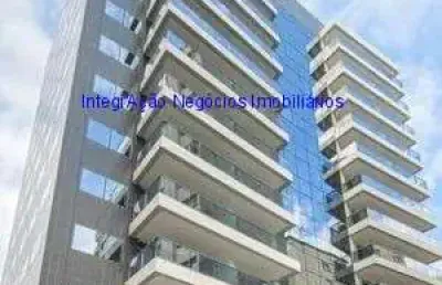 Conjunto comercial 192m², 02 banheiros e 05 vagas de garagem.  condomínio com recepção, segurança e elevadores.  excelente localização