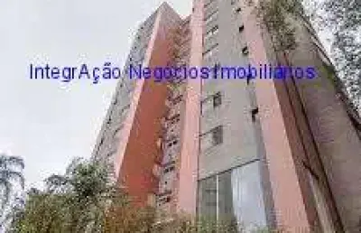Apartamento 78m², 03 dormitórios (sendo 01 suíte), 02 banheiros e 02 vagas de garagem; armários planejados na cozinha, dormitórios e banheiros.