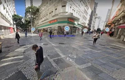 Sobreloja 124m² e 01 banheiro.  excelente localização á 2 minutos andando para a estação do metrô sé; entre as ruas da quitanda, josé bento