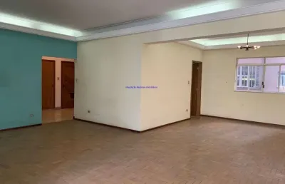 Apartamento 202m², 03 dormitórios, 02 banheiros e 01 vaga na garagem.  condomínio com portaria, segurança, churrasqueira, playground, brinquedoteca