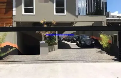 Predio comercial 1200m², 16 salas., 06 banheiros e  35 vagas de garagem  excelente localização entre a rua sampaio vidal