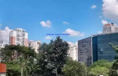 Apartamento 88m², 03 dormitórios e 01 banheiro.  condomínio com portaria, segurança 24hrs.  excelente localização