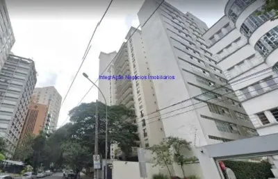 Conjunto comercial 38m² e 02 banheiros.  condomínio com recepção e segurança 24hrs.