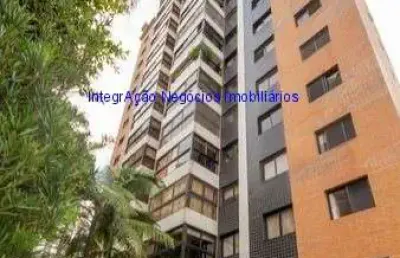 Apartamento 127m², 03 dormitórios (sendo 03 suítes), 04 banheiros e 03 vagas na garagem.  condomínio com portaria, segurança 24hrs, piscina.