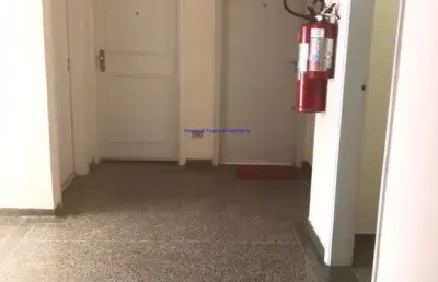 Condomínio com portaria e segurança 24hrs.  excelente localização entre as ruas dona antônia de queirós, frei caneca e peixoto gomide.