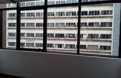 Laje comercial 200m²,  2 banheiros, mais um com previsão para pcd e infraestrutura para mais 2 banheiros. prédio totalmente reformado e moderno; infra