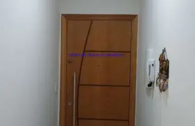 Apartamento 86m², 02 dormitórios e 01 banheiro.   condomínio com portaria.   excelente localização entre as alamedas barão de limeira, eduardo prado.