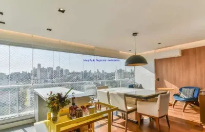 Apartamento 121m², 03 dormitórios (sendo 01 suíte), 03 banheiros e 02 vagas na garagem.   condomínio com portaria, segurança 24hrs, piscina.