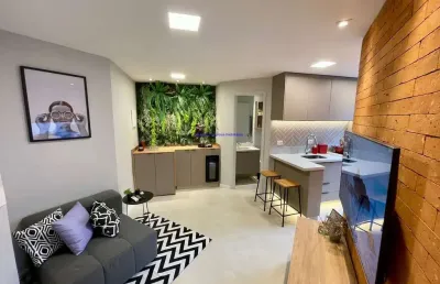 Apartamento mobiliado 42m², 01 dormitório, 01 banheiro e 01 vaga na garagem.    condomínio com portaria, segurança 24hrs.