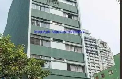 Condomínio com monitoramento e zelador.  excelente localização a 10 minutos andando para a estação de metrô consolação ou metrô higienópolis-mackenzie