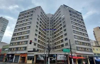 Apartamento 32.04m², 01 dormitório e 01 banheiro.  condomínio com portaria 24hrs.  excelente localização á 6 minutos andando para a estação do metrô