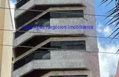 Apartamento 170m², 04 dormitórios (sendo 03 suítes), 05 banheiros e 02 vagas na garagem.    condomínio com portaria e segurança 24hrs, piscina.