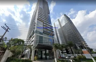 Laje comercial 762.03m², 08 banheiros e 20 vagas na garagem.    condomínio com recepção e segurança 24hrs.  excelente localização