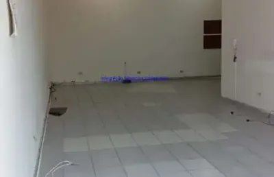 Conjunto comercial 160m²,  em vão livre que pode ser alterada para divisões com 04 banheiros.  excelente localização entre as alamedas eduardo prado.