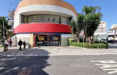 Prédio comercial 580m², 20 salas, 06 banheiros e 15 vagas na garagem.  excelente localização entre as ruas clélia, barão de jundiaí e nossa senhora
