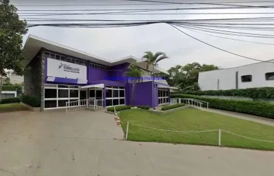 Sobrado comercial 683m², 10 salas, 03 banheiros e 05 vagas na garagem.    excelente localização entre as ruas ferdinando  laboriau