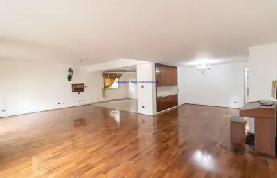 Apartamento 300m², 04 dormitórios (sendo 02 suítes), 05 banheiros e 03 vagas na garagem.   condomínio com portaria, segurança 24hrs