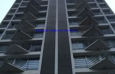 Apartamento 169m², 03 dormitórios (sendo 01 suíte), 03 banheiros e 04 vagas na garagem.   condomínio com portaria e segurança 24hrs, piscina coberta