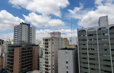 Apartamento 81,02m², 02 dormitórios (sendo 01 suíte) e 02 banheiros.  condomínio com portaria 24hrs.  excelente localização