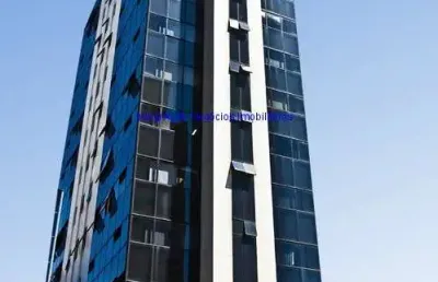 Conjunto comercial 50m², 01 banheiro e 01 vaga na garagem.  condomínio com recepção e segurança 24hrs.  excelente localização próximo as ruas goiás