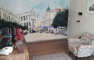 Conjunto comercial 130m², 05 salas, 06 banheiros e 02 vagas na garagem.   condomínio com recepção e segurança 24hrs.  excelente localização
