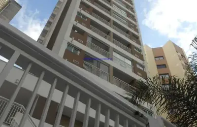 Apartamento studio 32m² mobiliado, 01 dormitório, 01 banheiro e 01 vaga na garagem.  condomínio com portaria, segurança 24hrs, piscina aquecida, salão