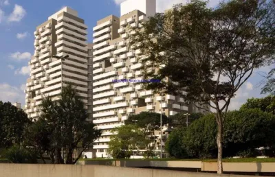 Condomínio com portaria e segurança 24hrs.  excelente localização á 2 minutos da estação do metrô paraíso; entre as ruas paraiso, apeninos