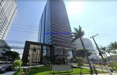 Conjunto comercial 317m², 04 banheiros e 06 vagas na garagem.  condomínio com recepção e segurança 24hrs.  excelente localização entre as ruas inhaúma