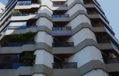 Apartamento 307.93m², 04 dormitórios (sendo 03 suítes), 04 banheiros e 04 vagas na garagem.  condomínio com portaria, segurança 24hrs, salão de festa