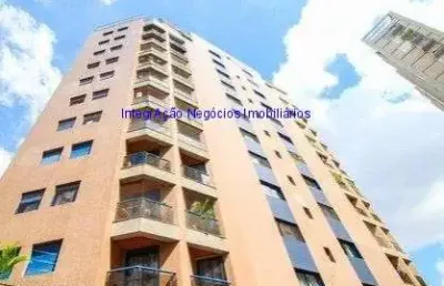 Apartamento 96m², 03 dormitórios (sendo 01 suíte), 02 banheiros e 02 vagas na garagem.  condomínio com portaria, segurança 24hrs, piscina.