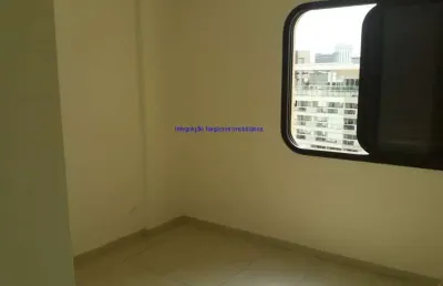 Condomínio com portaria 24hrs.  excelente localização á 9 minutos andando para a estação do metrô higienópolis-mackezie; entre as ruas dona antônia