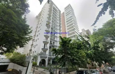 Studio mobiliado 28m², 01 dormitório, 01 banheiro e 01 vaga na garagem.  condomínio com portaria 24hrs, piscina, sauna, playground e salão de festa.