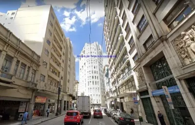 Sala 22,98m², 01 banheiro.  excelente localização á 3 minutos andando para a estação do metrô anhangabaú; entre as ruas doutor falcão filho