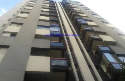 Apartamento 60m², 2 dormitórios (1 suíte), 2 banheiros, 2 salas e 1 vaga de garagem. sacada, cozinha e lavanderia com armários  com armários e piso frio.  condomínio com piscina, salão de festas, play