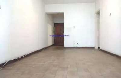 Condominio com zelador.  excelente localização, à 9 minutos andando para estação do metrô paulista e avenida paulista e estação do metrô consolação.