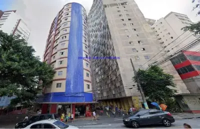 Condomínio com seguranã e portaria 24hs.  excelente localização, a 9 minutos andando para a estação do metrô higienópolis-mackenzie;