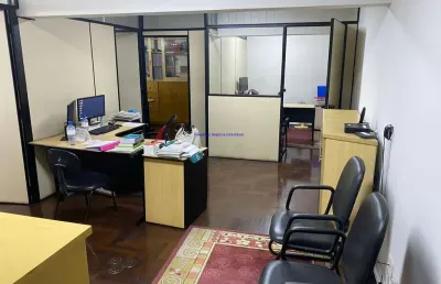 Conjunto comercial 85m²e 01 banheiro.  condomínio com recepção e segurança.  excelente localização, á 2 minutos andando para a estação do metrô japão;