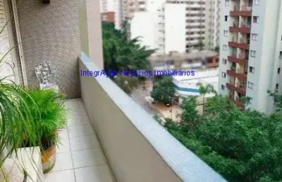 Apartamento 108m², 03 dormitórios, 03 banheiros, 01 vaga na garagem, varanda, ar condicionado .  ótima localização, apenas 3 quadras de distancia