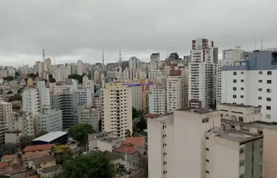 Apartamento mobiliado 56m², 02 dormitórios, 01 banheiro e 01 vaga de garagem.  condomínio com portaria e segurança piscina, academia, salão de jogos