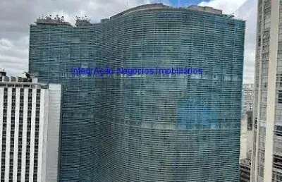 Apartamento studio 28m², 01 dormitório e 01 banheiro.  condomínio com portaria, segurança.  excelente localização á 5 minutos andando para a estação