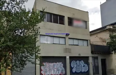 Galpão 1.000m² e 09 banheiros.  excelente localização entre as alamedas barão de limeira, glete e rua barão de campinas; próximo da estação do metrô
