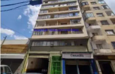 Apartamento 35m², 01 dormitório e 01 banheiro.  condomínio com portaria  e segurança.  excelente localização á 8 minutos andando para a estação