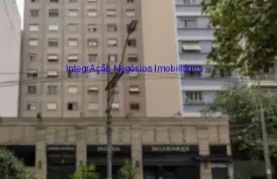 Apartamento 43m², 01 dormitório e 01 banheiro.  condomínio com portaria e segurança.  excelente localização á 8 minutos andando para a estação