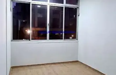 Apartamento 50m², 01 dormitório e 01 banheiro .  condomínio com recepção e segurança.  excelente localização á 8 minutos andando para a estação