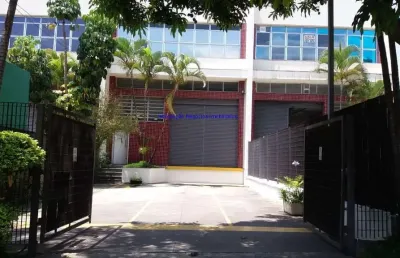 Galpão 800m², 02 banheiros e 03 vagas na garagem.  excelente localização entre as alamedas rio preto, juari e inajá.  todas as informações aqui anunci