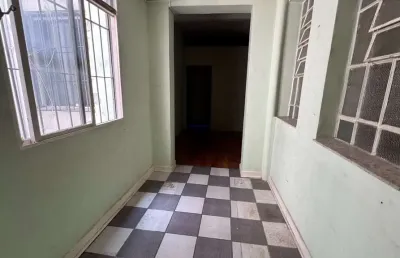 Conjunto comercial 75,04m², 01 sala e 01 banheiro.  excelente localização, á 10 minutos andando para a estação do metrô santa cecilia